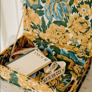 Sézane NWT Les Composantes Storage Box in Garden Flowers